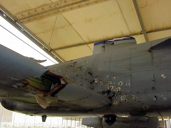 [A-10 harci sérülés]