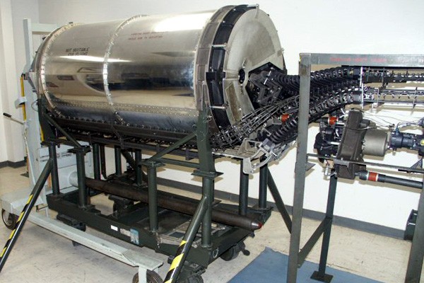 [GAU-8A lőszertároló]